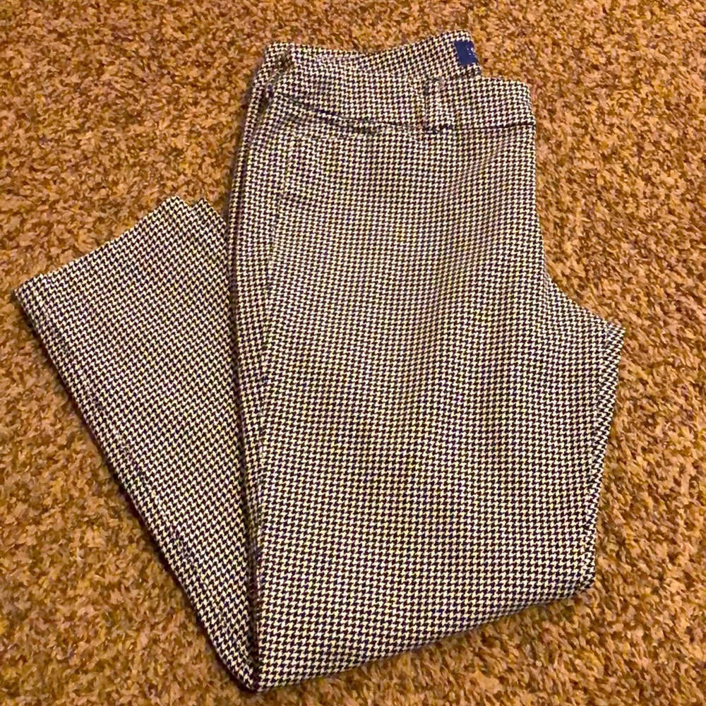 💚 5 for $25 old navy pixie style pant